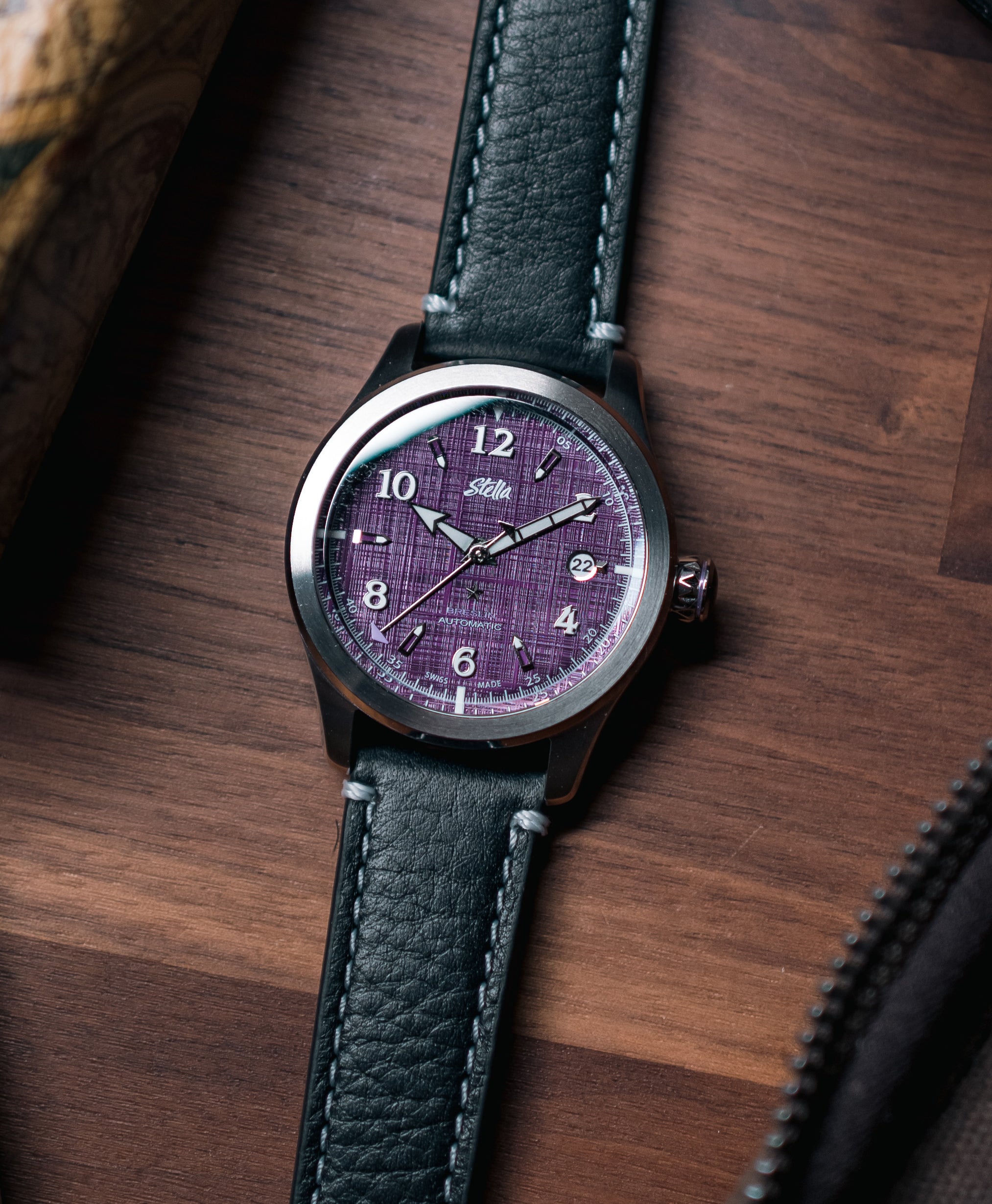 Breslin Indigo Purple