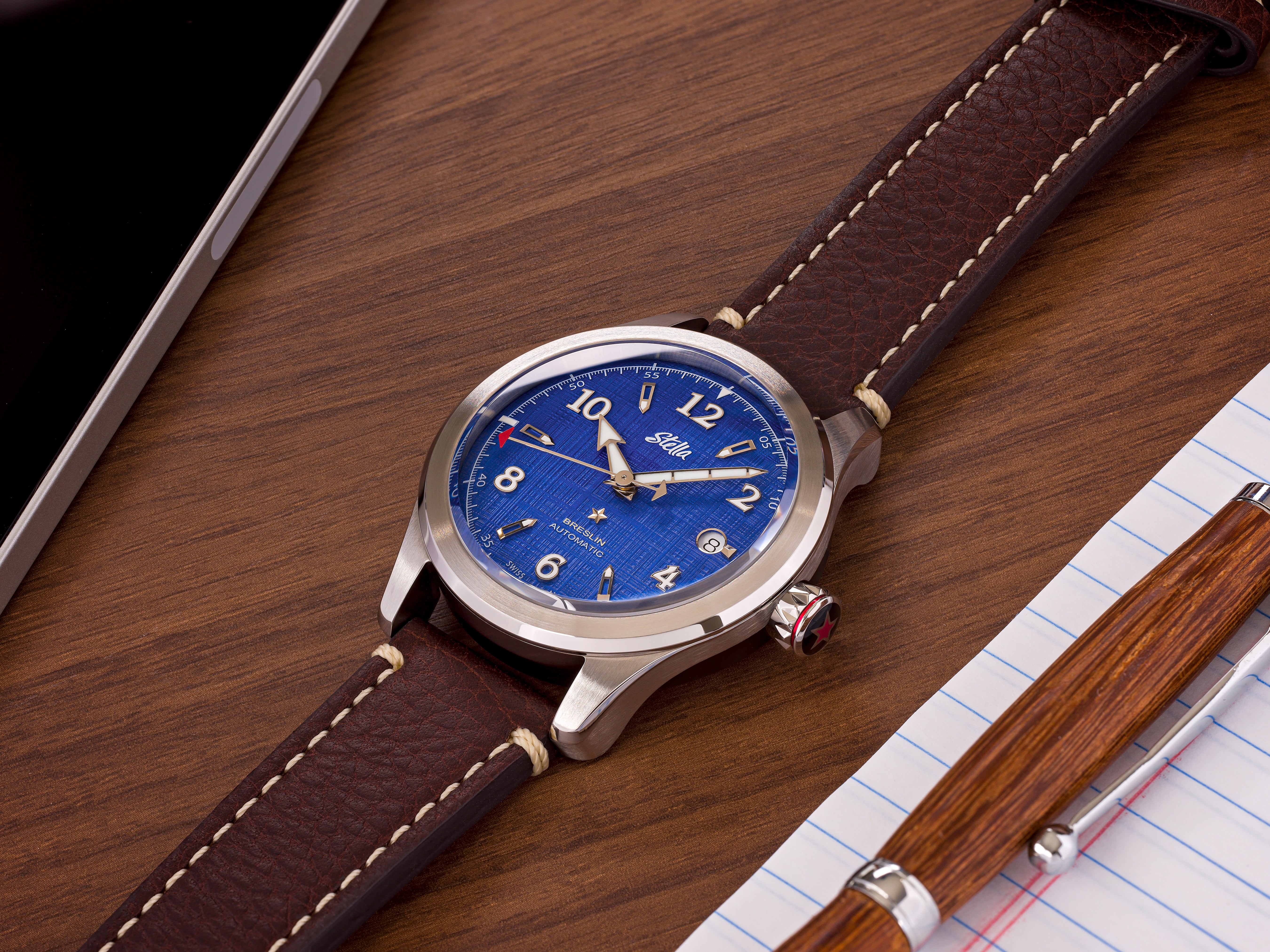 Breslin Classic Blue