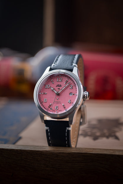 Breslin Chelsea Pink Edition